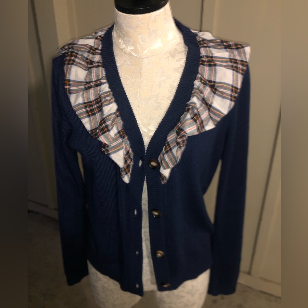 English story ladies beautiful blue sweater size small
